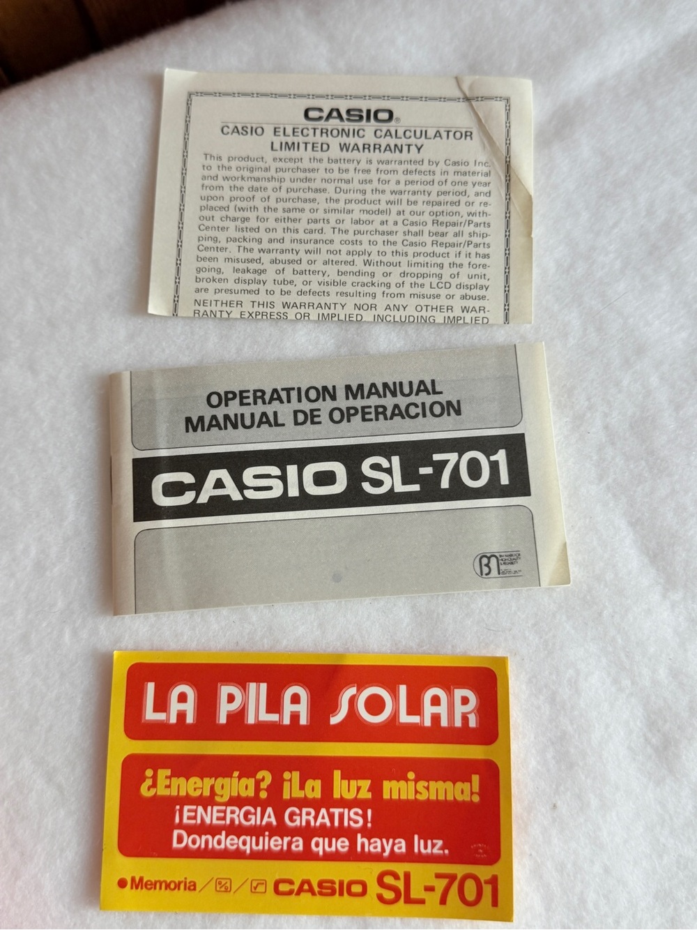Vintage Casio SL-701 Solar Calculator w/ Box Case Manual slim, pocket size - Picture 7 of 8